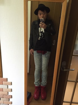 「Supreme （シュプリーム）のアイテム（Tシャツ/カットソー、ブラック系）」を使った、nozomuさん（メンズ・170cm）の秋コーディネート