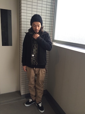 「スケートスタイル」｜「アイテム（ブルゾン）」を使った、Jun Sueyoshiさん（メンズ・171cm）の秋コーディネート