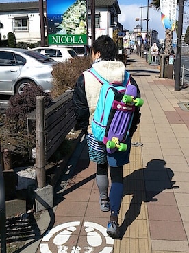 「スケボー」｜「アイテム（その他アウター）」を使った、やすまささん（メンズ・165cm）の秋コーディネート