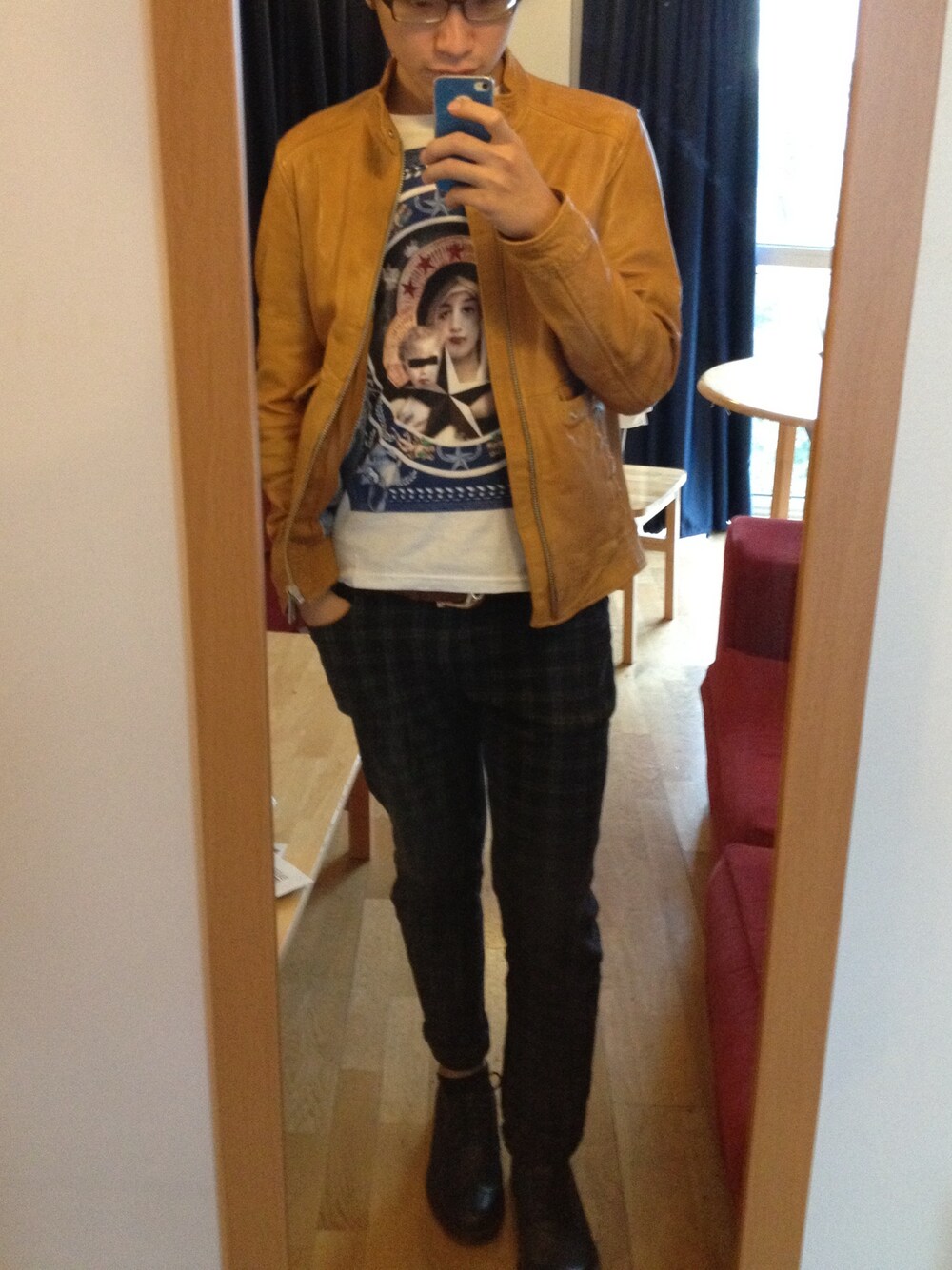 「GIVENCHY、spring、ZARA MAN」｜「ZARAのアイテム（ノーカラージャケット、ブラック系）」を使った、吳炯完さん（メンズ・178cm）の夏コーディネートの1枚目の写真