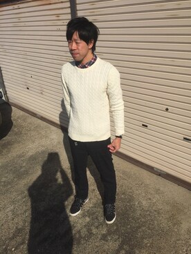 「UNIQLO（ユニクロ）のアイテム（ニット/セーター、ホワイト系）」を使った、タニをさん（メンズ）の秋コーディネート