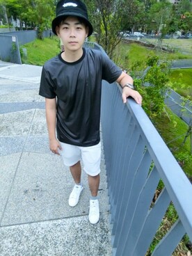 「OVERKILL inc.（オーバーキル）のアイテム（帽子）」を使った、zzさん（メンズ・170cm）の秋コーディネート