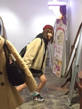 「迷彩スカート」｜「アイテム（その他アウター）」を使った、はるにゃん♚❤︎さん（レディース・159cm）の冬コーディネート