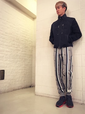 「Sのアイテム」を使った、hair stylist KENTAさん（メンズ・176cm）の冬コーディネート