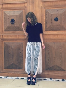 「アイテム（バングル/リストバンド）」を使った、中川遥さん（レディース・158cm・20代）の春コーディネート