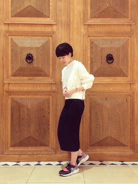 「Acne Studios（アクネストゥディオズ）のアイテム（スウェット）」を使った、中川遥さん（レディース・158cm）の春コーディネート