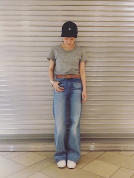 「アイテム（バングル/リストバンド）」を使った、中川遥さん（レディース・158cm・20代）の夏コーディネート