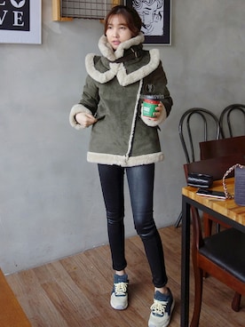 「韓国」｜「アイテム（ムートンコート）」を使った、Miamasvinさん（レディース・161cm）の冬コーディネート
