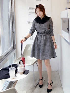 「アイテム（バンダナ/スカーフ）」を使った、Miamasvinさん（レディース・161cm）の秋コーディネート