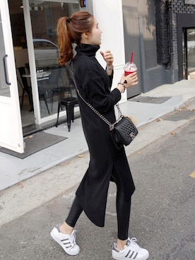 「アイテム（レギンス/スパッツ）」を使った、Miamasvinさん（レディース・161cm）の秋コーディネート