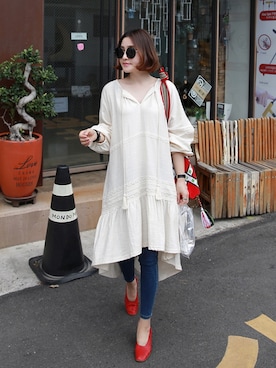 「レッド」｜「アイテム（その他）」を使った、Miamasvinさん（レディース・161cm）の秋コーディネート