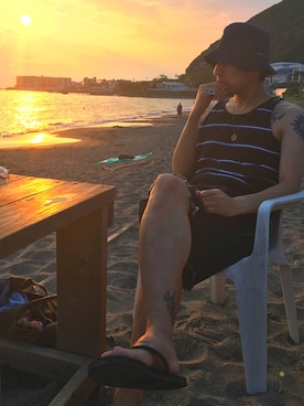 「VOLCOM」｜「アイテム（ビーチサンダル）」を使った、yo-1さん（メンズ・176cm）の夏コーディネート