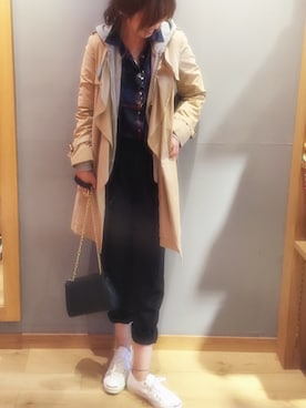 「ネルシャツ」｜「アイテム（トレンチコート）」を使った、Tomomi Imaiさん（レディース・162cm）の秋コーディネート