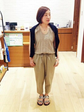 「SHIPS for women」｜「アイテム（サロペット/オーバーオール）」を使った、渡辺さん（レディース・158cm）の夏コーディネート