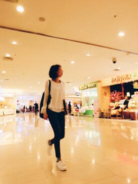 Ye Liさんのコーディネート