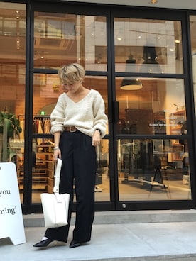 「TODAYFUL（トゥデイフル）のアイテム（トートバッグ）」を使った、MIZUKI AMANOさん（レディース・158cm）の秋コーディネート