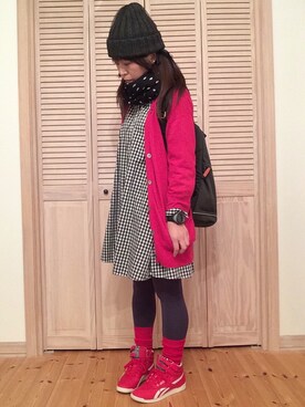 「ワンピース×スニーカー」｜「アイテム（PC・スマホグッズ/家電）」を使った、キラ☆キラさん（レディース・156cm）の秋コーディネート