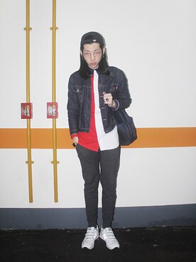 「NET（ネット）のアイテム（キャップ）」を使った、RobertTangさん（メンズ・177cm）の冬コーディネート