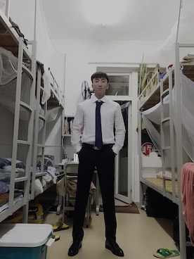 「G2000 （ジートゥサウザンド）のアイテム（パンツ）」を使った、蟲铭_CHANさん（メンズ・180cm）の秋コーディネート