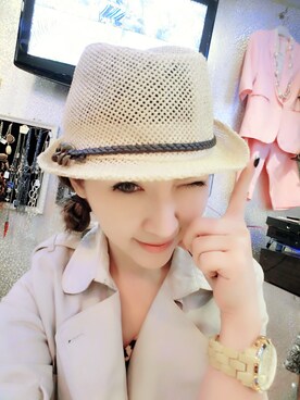 Carolina Tangさんのコーディネート