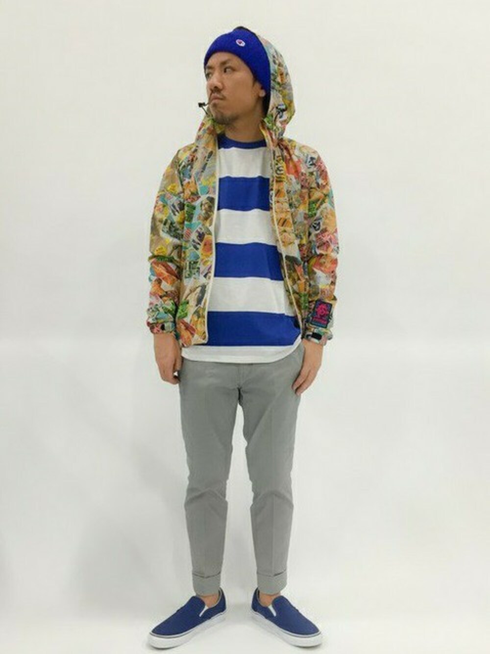 「ボーダー、ブルー、Dickies、総柄、Hysteric Glamour」｜「HYSTERIC GLAMOURのALL MESSED UP総柄 フーデッドJK（ナイロンジャケット、その他）」を使った、B-chanさん（メンズ・168cm）の春コーディネートの1枚目の写真