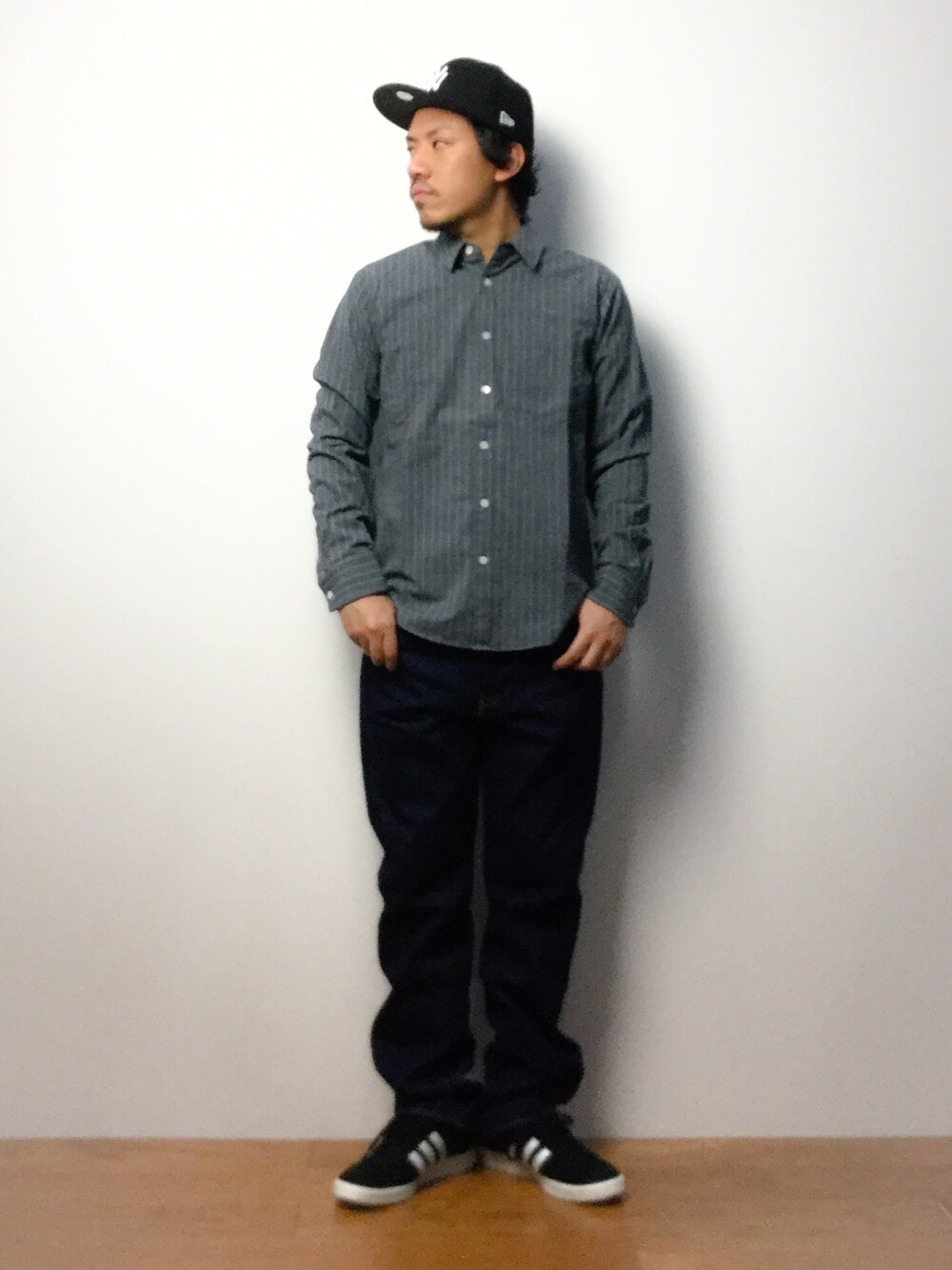 「Steven Alanの＜Steven Alan＞ 11 CHRCL/ST OUT SEAM/ｼｬﾂ（シャツ/ブラウス、グレー系）」を使った、B-chanさん（メンズ・168cm）の冬コーディネートの1枚目の写真