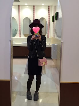 「近所」｜「アイテム（ライダースジャケット）」を使った、teruさん（レディース・158cm）の秋コーディネート