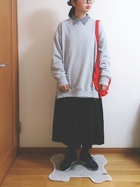 「スウェット×シャツ」｜「アイテム（その他）」を使った、ばな奈さん（レディース・157cm）の秋コーディネート