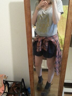 「BEAUTY&YOUTH UNITED ARROWS（ビューティーアンドユースユナイテッドアローズ）のTシャツ（Tシャツ/カットソー、グレー系）」を使った、.yuy.さん（レディース・162cm）の夏コーディネート