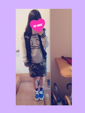 「厚底」｜「アイテム（スタジャン）」を使った、mouさん（レディース・159cm）の冬コーディネート
