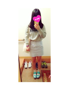 「お買い物」｜「アイテム（スウェット）」を使った、mouさん（レディース・159cm）の春コーディネート