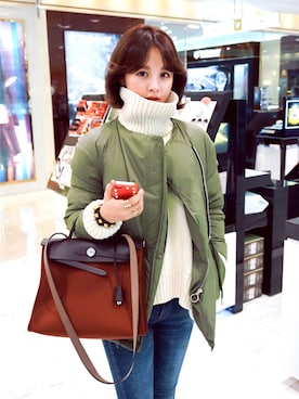 「ショートダウン」｜「アイテム（その他アウター）」を使った、jihyun_imvelyさん（レディース・163cm）の冬コーディネート
