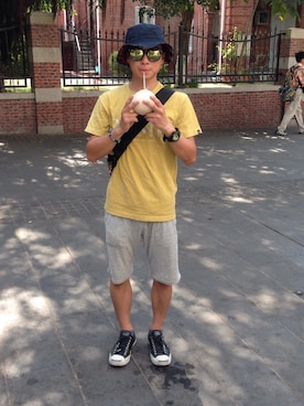 蔡俊宜さんのコーディネート