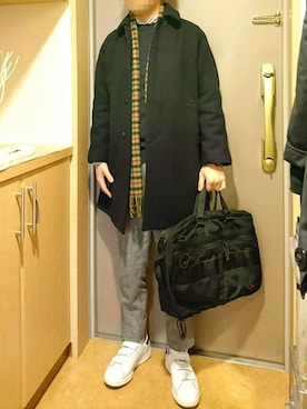 「仕事着」｜「アイテム（その他アウター）」を使った、isohさん（メンズ・167cm）の冬コーディネート