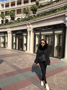 Jasmine Wuさんのコーディネート