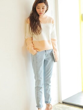「STYLENANDA（スタイルナンダ）のバイカラーセミハイネックゆるニット（ニット/セーター、オレンジ系）」を使った、STYLENANDAさん（レディース・164cm）の冬コーディネート