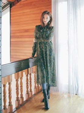 「アイテム（その他、グリーン系）」を使った、STYLENANDAさん（レディース・166cm）の春コーディネート