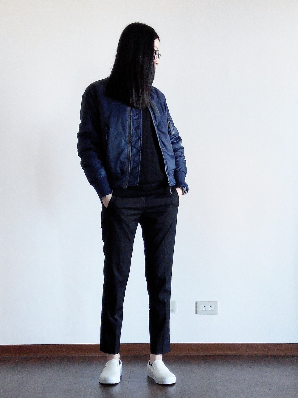 「RAY CASSINのアイテム（ブルゾン、ブルー系）」を使った、侯さん（レディース・160cm）の秋コーディネートの1枚目の写真
