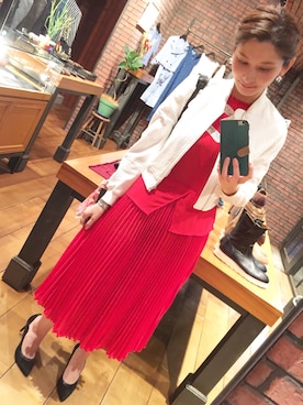 「red」｜「アイテム（ブルゾン）」を使った、【Muel Chic】中村沙織さん（レディース・162cm）の春コーディネート