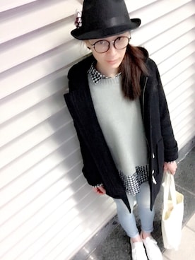 「アイテム（モカシン/デッキシューズ、ホワイト系）」を使った、fifiさん（レディース・170cm）の冬コーディネート