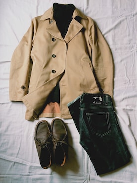 「clarks」｜「アイテム（トレンチコート）」を使った、sei@相互フォロー募集さん（メンズ・168cm）の冬コーディネート