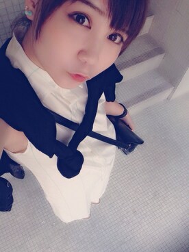 Tiffan Leeさんのコーディネート