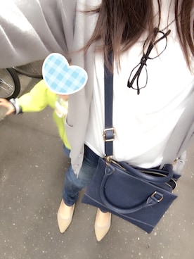 「お買い物」｜「アイテム（パンプス）」を使った、かぇりさん（レディース・163cm）の春コーディネート