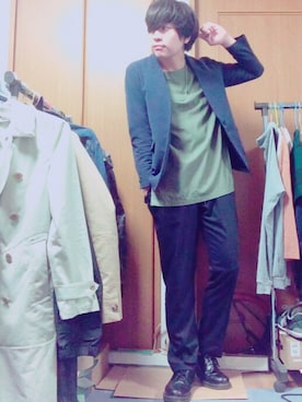 「DISCOVERED（ディスカバード）のアイテム（スラックス）」を使った、キノさん（メンズ・174cm）の秋コーディネート
