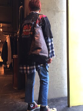 「KMRii（ケムリ）のアイテム（バッグ）」を使った、takaya  ogawaさん（メンズ・172cm）の夏コーディネート
