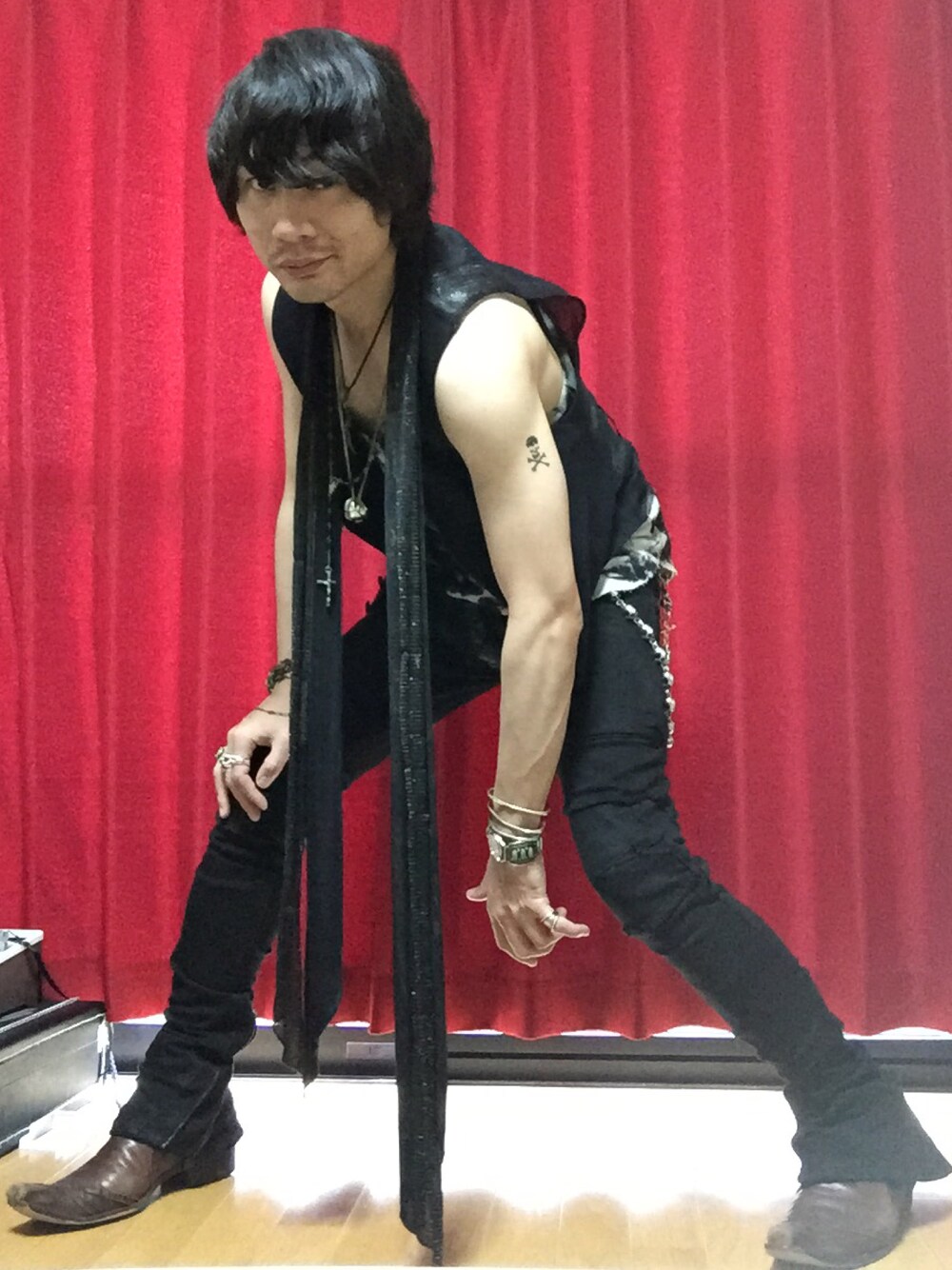「IF SIX WAS NINE、tattoo」｜「IF SIX WAS NINEのアイテム（その他パンツ、ブラック系）」を使った、Yosukeさん（メンズ・165cm）の夏コーディネートの1枚目の写真