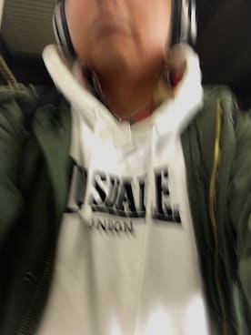 青島さんさんのコーディネート