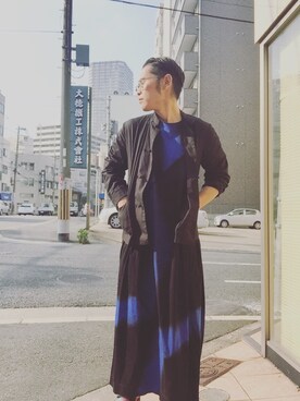 「BLACK COMME des GARCONS（ブラックコムデギャルソン）のアイテム（シャツ/ブラウス、ブラック系）」を使った、植田昇明さん（メンズ・175cm）の夏コーディネート