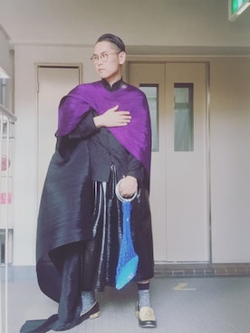 「アイテム（ストール/ショール）」を使った、植田昇明さん（メンズ・175cm）の夏コーディネート