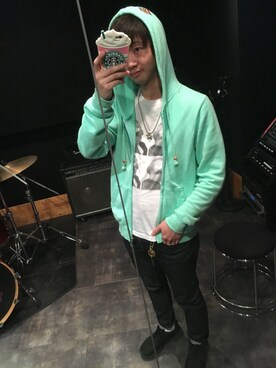 「SOLCA（ソルカ）のアイテム」を使った、YU-TAさん（メンズ・172cm）の春コーディネート